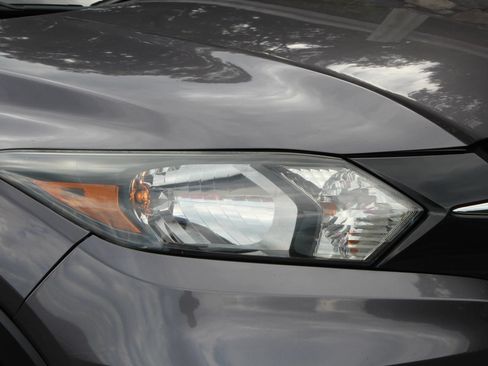 Used 2016 Honda HR-V EX image 38
