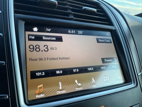 Used 2016 Lincoln MKX Reserve w/ Climate Package image 23