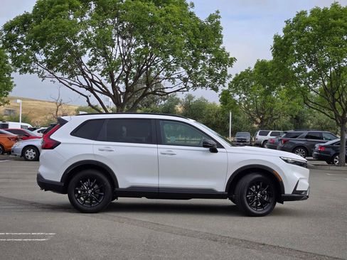 New 2026 Honda CR-V Sport image 3