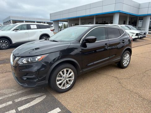 Used 2021 Nissan Rogue Sport S AWD/4WD image 1