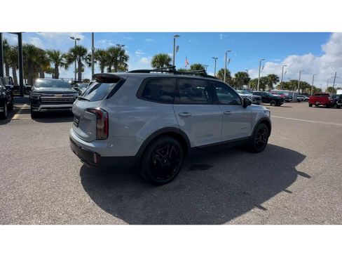 Used 2024 Kia Telluride SX X-Line AWD/4WD image 2