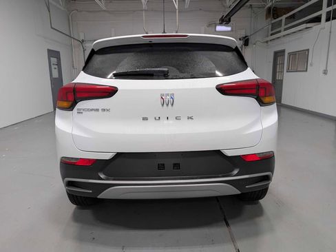 Certified 2024 Buick Encore GX Preferred image 9