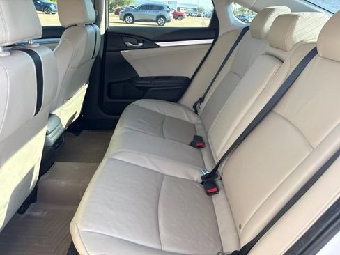 Used 2017 Honda Civic Touring image 10