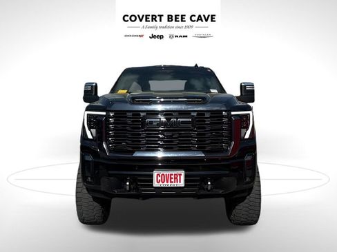 Used 2024 GMC Sierra 3500 Denali Ultimate image 2