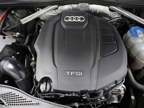 Used 2017 Audi A4 2.0T Premium image 38