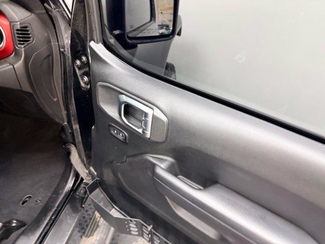 Used 2018 Jeep Wrangler Unlimited Rubicon AWD/4WD image 37