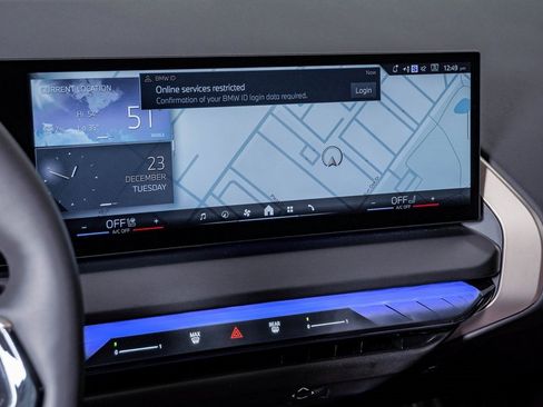 Used 2025 BMW X3 xDrive30i w/ Convenience Package image 22