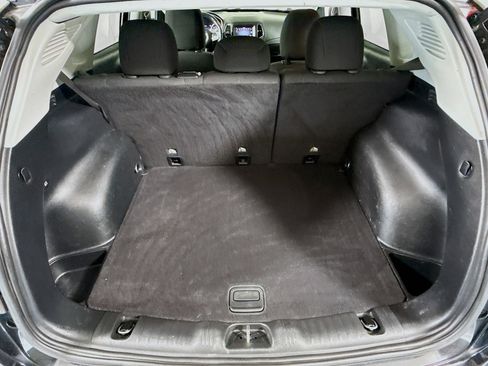 Used 2019 Jeep Compass Sport w/ Cold Weather Group image 34