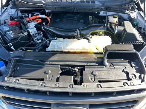 Used 2022 Ford F150 Lariat image 24