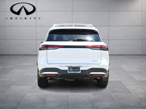 Certified 2026 INFINITI QX60 Luxe w/ Cargo Package FWD image 6