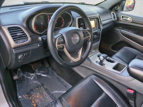 Used 2014 Jeep Grand Cherokee Limited image 10