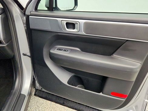 Used 2025 Hyundai Santa Fe SE image 24