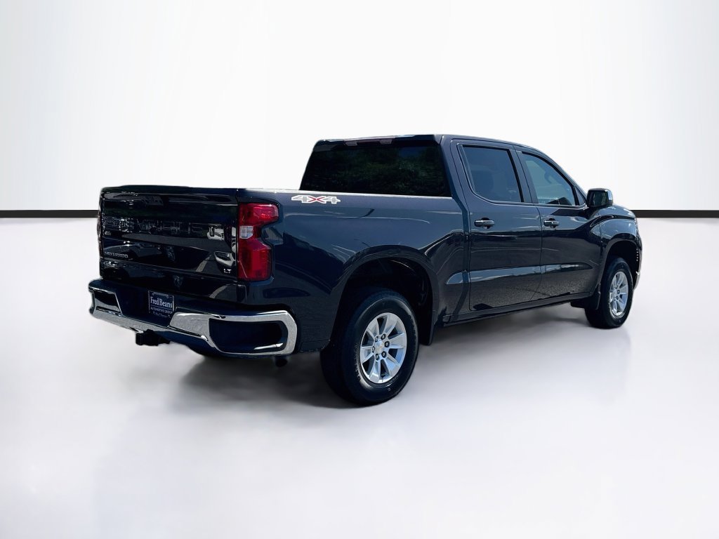 Used 2023 Chevrolet Silverado 1500 LT AWD/4WD image 10