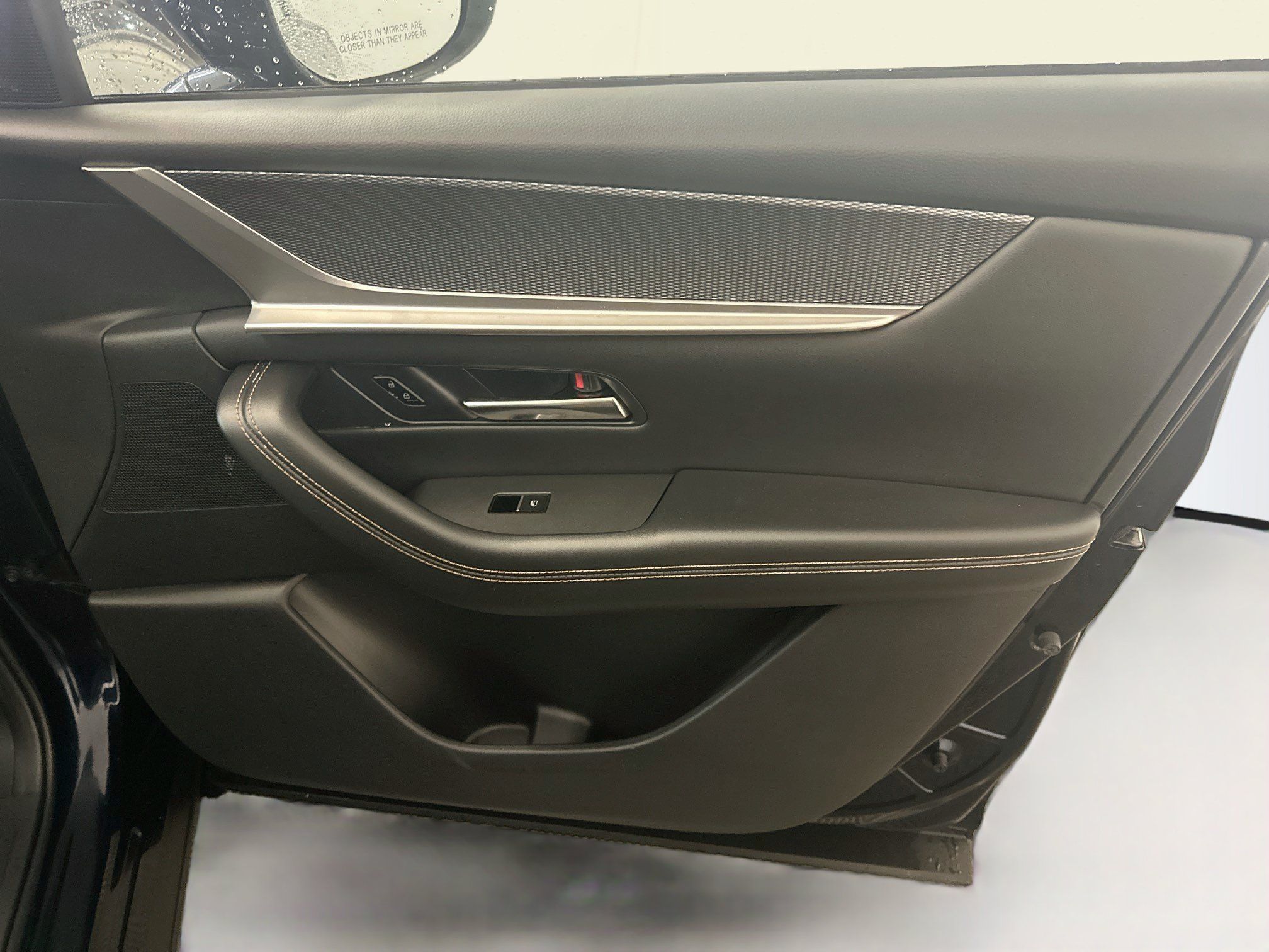 Used 2024 MAZDA CX-90 Plug-In Hybrid w/ Preferred AWD/4WD image 36