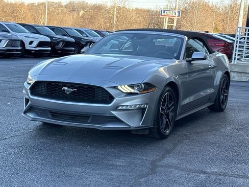 Used 2023 Ford Mustang Premium image 12