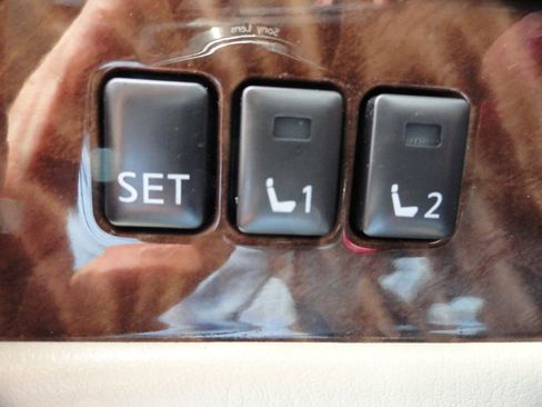 Used 2018 Nissan Armada SL w/ Premium Package AWD/4WD image 35