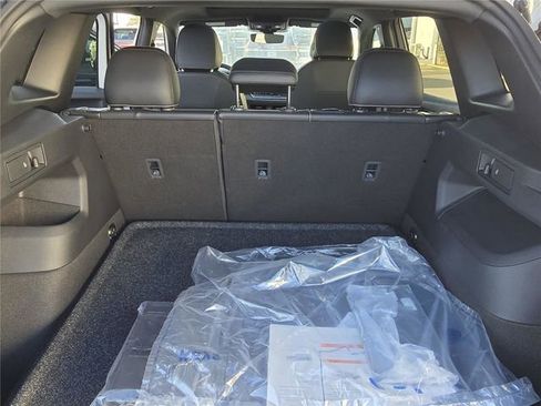 New 2026 Volkswagen Tiguan SE R-Line image 22