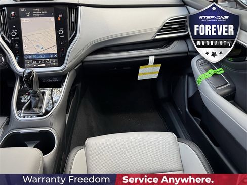New 2025 Subaru Outback Limited image 15