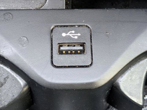 Used 2020 BMW X5 xDrive40i w/ Premium Package image 16