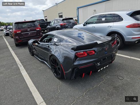 Used 2017 Chevrolet Corvette Grand Sport RWD image 3