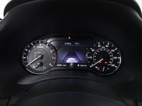 Used 2023 INFINITI QX80 Sensory w/ All-Season Package AWD/4WD image 17
