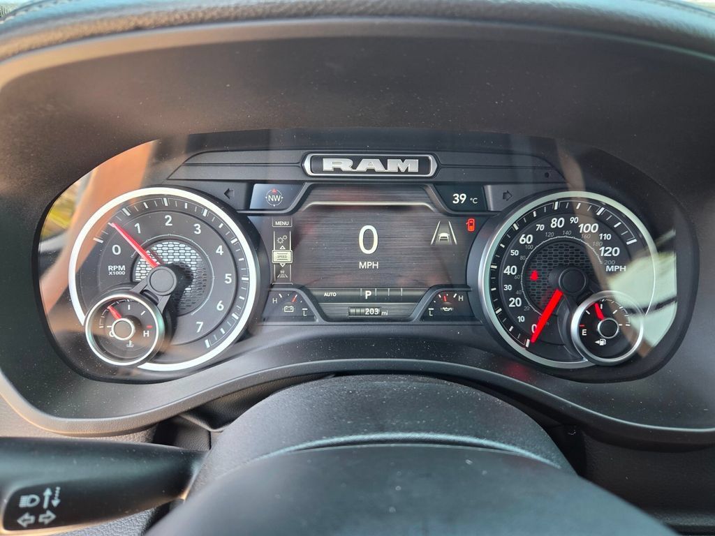 Used 2026 RAM 1500 Laramie w/ Sport Appearance Package AWD/4WD image 33
