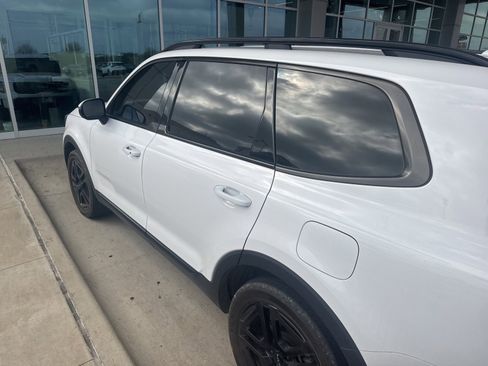 Used 2024 Kia Telluride EX X-Line image 10