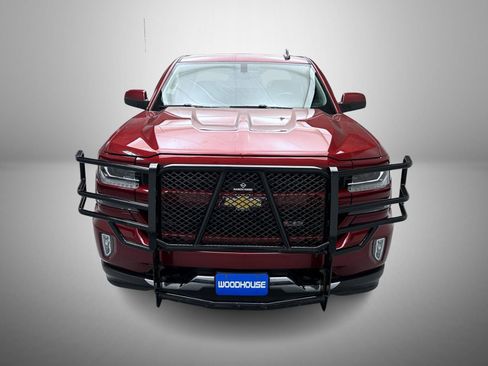 Used 2018 Chevrolet Silverado 1500 LT w/ All Star Edition image 2