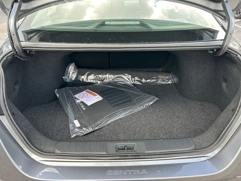 New 2025 Nissan Sentra SV image 40