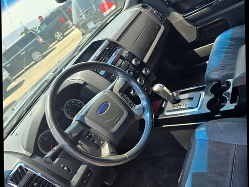 Used 2012 Ford Escape Limited AWD/4WD image 7