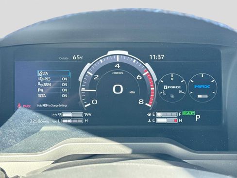 Used 2023 Toyota Sequoia Platinum AWD/4WD image 36