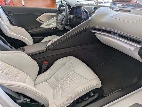 Used 2023 Chevrolet Corvette Stingray Premium Cpe w/ 3LT image 16