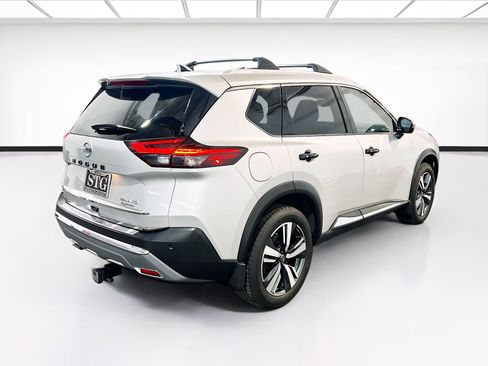 Used 2021 Nissan Rogue SL w/ Premium Package AWD/4WD image 4