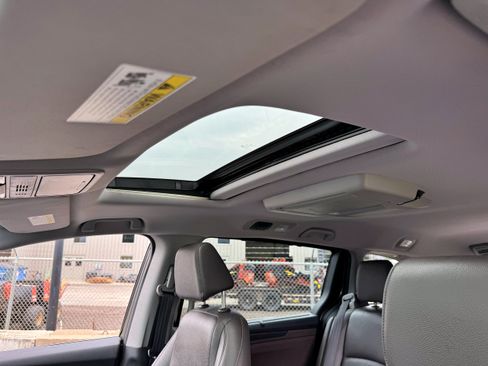 Used 2019 Honda Odyssey EX-L image 18