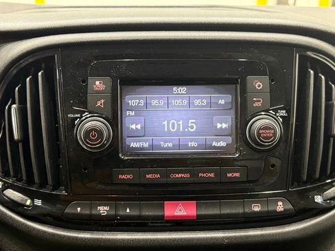 Used 2019 RAM ProMaster City Tradesman image 17