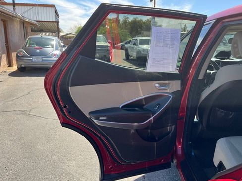 Used 2015 Hyundai Santa Fe Sport image 27