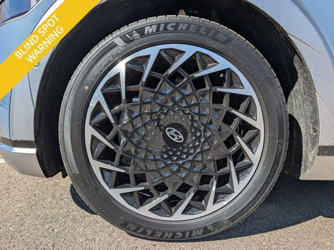 Used 2024 Hyundai Ioniq 5 Limited image 12