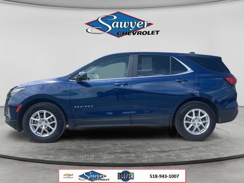 Used 2023 Chevrolet Equinox LT AWD/4WD image 2