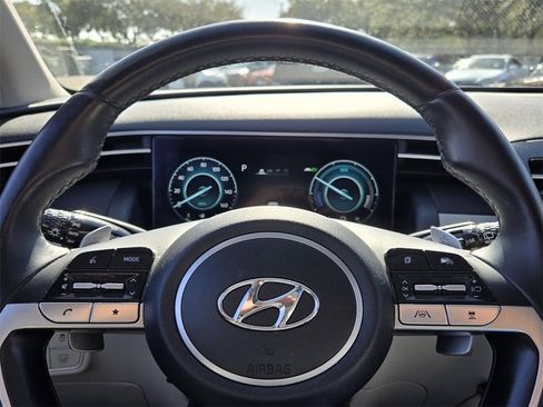 Certified 2022 Hyundai Tucson Limited image 23