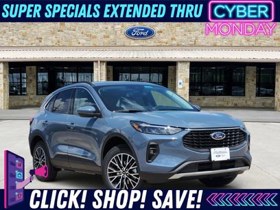 New 2025 Ford Escape SE