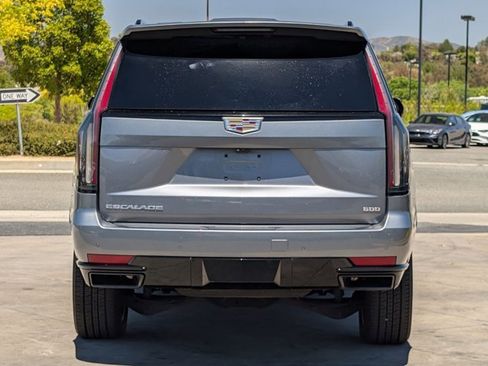 Used 2022 Cadillac Escalade Sport w/ Touring Package RWD image 6