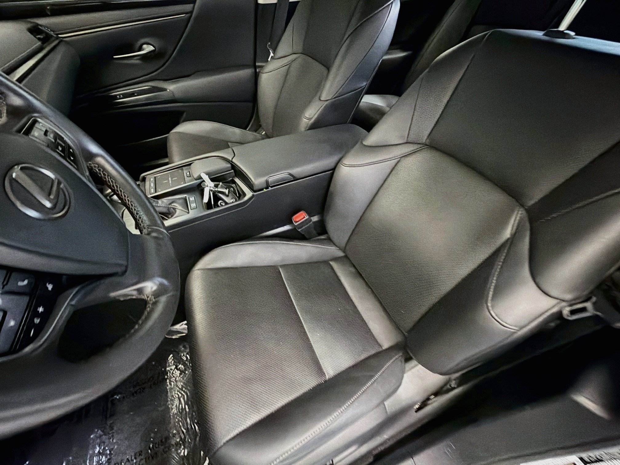 Used 2021 Lexus ES 300h w/ Premium Package FWD image 11