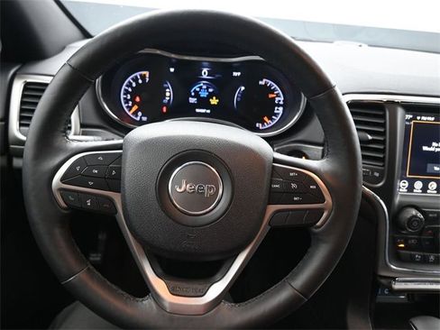Used 2018 Jeep Grand Cherokee Altitude image 7