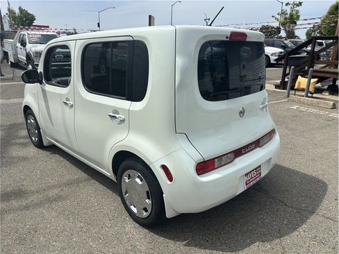 Used 2011 Nissan Cube 1.8 S w/ Exterior Accent Pkg image 5