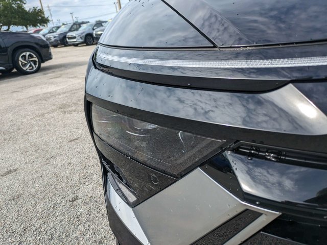 Used 2025 Hyundai Sonata Limited FWD image 10