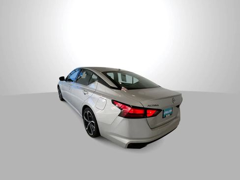 Used 2023 Nissan Altima 2.5 SR image 6