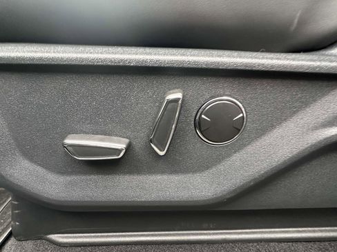 New 2025 Ford F150 Lariat w/ Equipment Group 502A High image 16