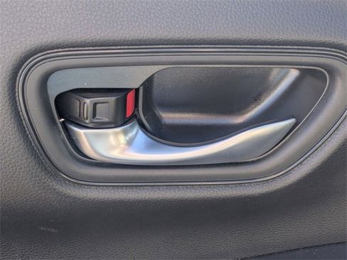 Used 2025 Honda HR-V LX image 13