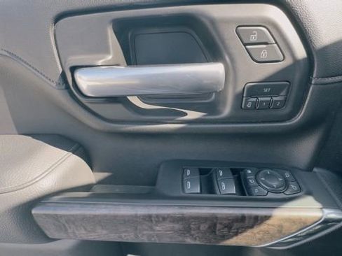 Used 2020 GMC Sierra 2500 Denali w/ Denali Ultimate Package image 48