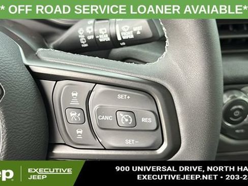 Used 2025 Jeep Wrangler Unlimited Sport AWD/4WD image 14